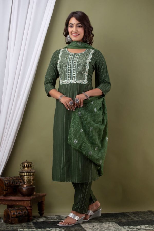 Forest Green Lurex Premium Embroidered Sequinned Kurta and Pant with Nazmeen Printed Dupatta.